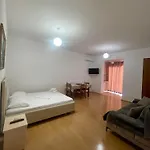 Pensjonat Keivi 3*
